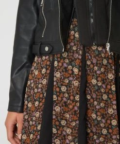 Vero Moda Jacke In Leder-Optik Mit Kapuze Modell 'Cortney' - Schwarz 11 Vero Moda Jacke In Leder-Optik Mit Kapuze Modell 'Cortney' - Schwarz -Gipsy Shop 64q4ce2a9db36d1n6ha4giph8d8j8jpj6oo58ki96t54kkqg6583ihhj6d454j2l717kuea7aks4mhhl6oo3ap1l6cq66db3cks6co9k6hhm4oj569h3edpjcorj6cr6ckoj4d8