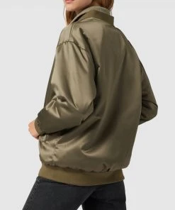 URBAN CLASSICS OVERSIZED Bomberjacke Aus Satin Modell 'Oversized Satin Bomber' - Lindgrün 9 URBAN CLASSICS OVERSIZED Bomberjacke Aus Satin Modell 'Oversized Satin Bomber' - Lindgrün -Gipsy Shop 693k4i2h8hb52iid852k2h2g6kskaj2ha96j6kii9cpkmd9p916l6cajadakchpp9h14gkhg8d9lcdi4aco68p9h60r62ohmc4om8cpkcko66oho74ojecj674p32dho6thjipg