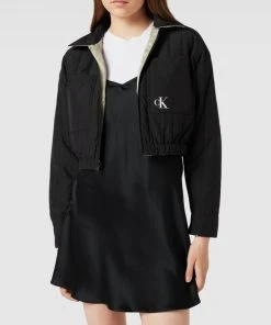 Calvin Klein Jeans Blouson Mit Label-Details - Schilf 11 Calvin Klein Jeans Blouson Mit Label-Details - Schilf -Gipsy Shop 6gql8hpj698k8iq98d742i2m698kega39t932e2c64pjai2d8t332ca1912l2cif893kaga6al2jee1i8so6acppc8s3gdhh6lgmco9k70pj2e9kccr6ac34clh3acj574rj6o8