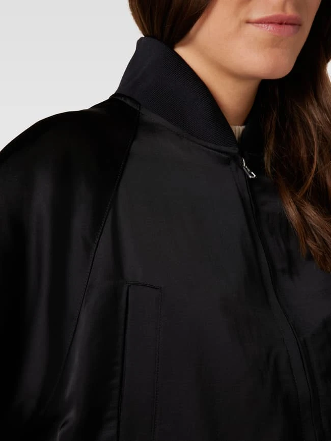 Marc O'Polo Bomberjacke Mit Stehkragen „THE DINNER Holiday Collection“ - Schwarz 3 Marc O'Polo Bomberjacke Mit Stehkragen „THE DINNER Holiday Collection“ - Schwarz – Bild 3