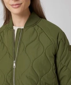 Tom Tailor Denim Bomber Mit Steppnähten - Wattiert - Olivgrün -Gipsy Shop 6lakoi2b95950gq8ap1jchiiah14ochi6p8kgl2e9583ck9l9t730d9malakoh9o6964mhhk95432ha6aco64dj2c8q36oj460r68phk75gm4e1occq38cho6sp64dj569im4p0