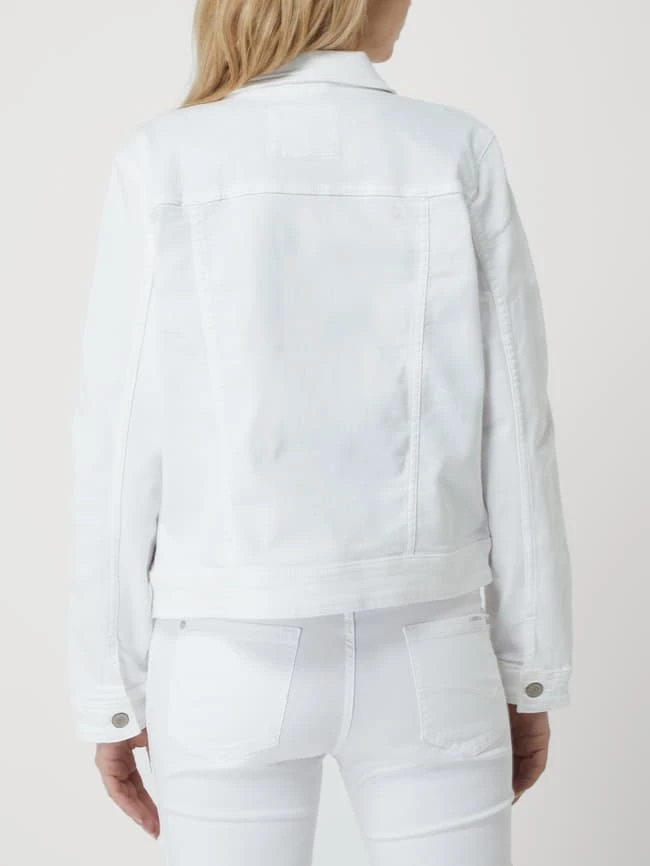 Christian Berg Woman Jeansjacke Mit Pattentaschen - Weiß 5 Christian Berg Woman Jeansjacke Mit Pattentaschen - Weiß – Bild 5