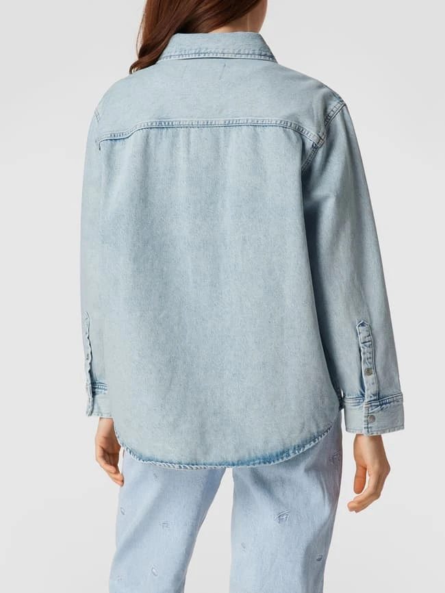 Calvin Klein Jeans Jeansjacke Mit Label-Patch - Hellblau 5 Calvin Klein Jeans Jeansjacke Mit Label-Patch - Hellblau – Bild 5