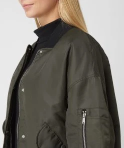 With Black Blouson Mit überschnittenen Schultern Modell 'Kally' - Olivgrün 7 With Black Blouson Mit überschnittenen Schultern Modell 'Kally' - Olivgrün -Gipsy Shop 9gpj2kica11ksli168skci9oad0k4cae8crkkg9na0ql0l9j8p64ek27892l8di9a944kki6659j6jpk953m6o9gc8qmcohjckqjep9k70om6e9m6srmacpjckomadhp69i3go8