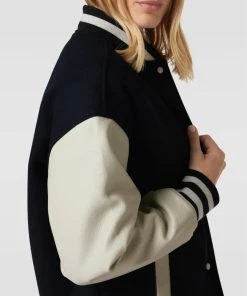 Jake*s Casual College-Jacke Mit Kontraststreifen - Marineblau 7 Jake*s Casual College-Jacke Mit Kontraststreifen - Marineblau -Gipsy Shop a174oghi9opkmdpk98r4kcph71a5aja5893l6lhi9la4sgqm8d6lcd1magrl8kqmap5j2l1kah0l6cij68o6ad326cr3gdr2ckr6cphk60rm2oho6sp3gd9kc9hj0phlc5ij2cg