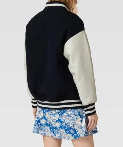 Jake*s Casual College-Jacke Mit Kontraststreifen - Marineblau 9 Jake*s Casual College-Jacke Mit Kontraststreifen - Marineblau -Gipsy Shop a534ahae6co54kqf9pak6gih6p7jgdi26oq4chpg8ko32lif60s4sjal98pkihqg9ko54i1oa0p44ki76co36cpi6gr3aphp70r62d9k6gs3ceb161gm6d9p61hmap9j6kp68c0