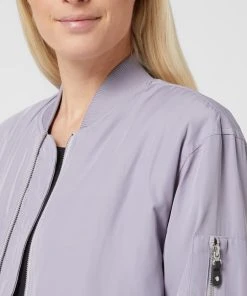 Soaked In Luxury Blouson Mit überschnittenen Schultern Modell 'Jessa' - Flieder -Gipsy Shop ah2j2hib9cpkqiaf9ooj8hqj9d2ksk9p919jcj2c69854jqd9954oc28ap7kucajal844ca8a4qkokhh94o68o9gckr3gob560r38dpkclh62ob36ss3edr671h34dj46tj66d8