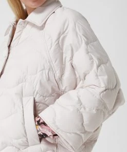 Windsor Daunenjacke Mit Raglanärmeln - Ecru -Gipsy Shop aoo46ki96t738dqe75856c1j8l6j6iq2ad2j4c9l6cpjgl2h70pkuhqf9t334d23ah4l6hpg74pk6ja96go3ge1o6dhjacr5ccs3go9k6kp6ao9i60omcd9lc8r34opn6dhjcco